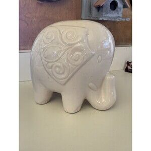 8” Wealthy Asian Adorned Ceramic Bookshelf Lucky Elephant Eggshell figurine